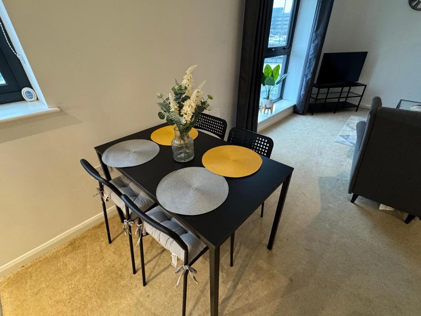 6 Belvedere Residence Wolverhampton Dış mekan fotoğraf