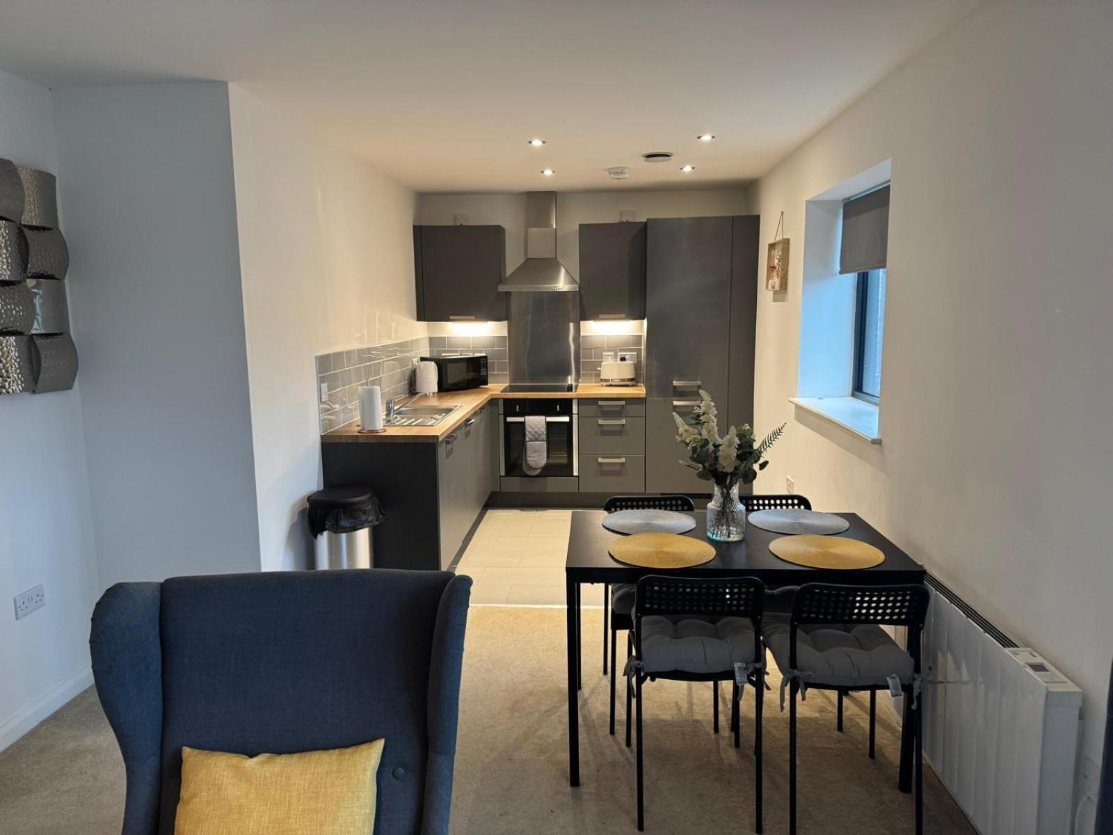 6 Belvedere Residence Wolverhampton Dış mekan fotoğraf